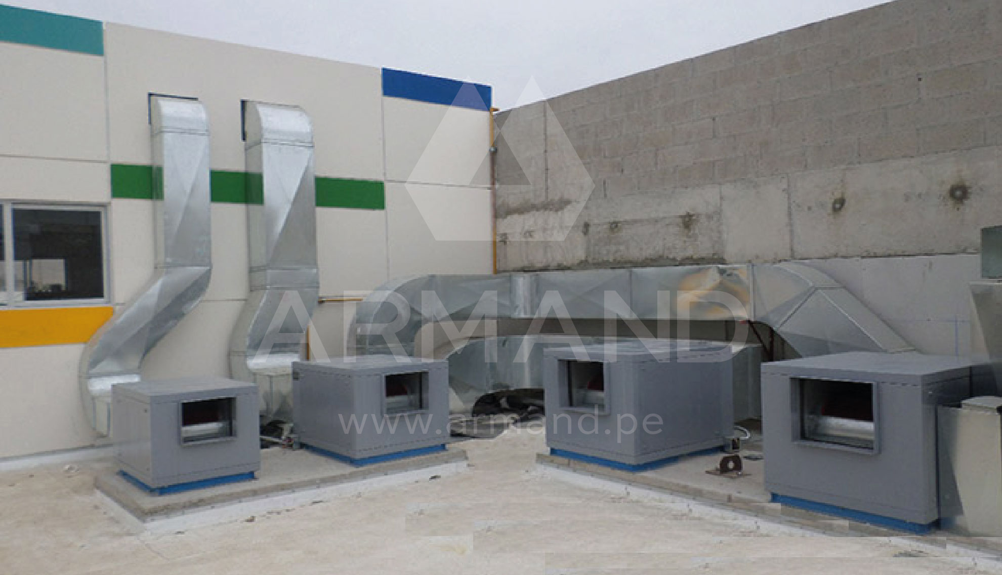 Mega Plaza de Cañete Armand